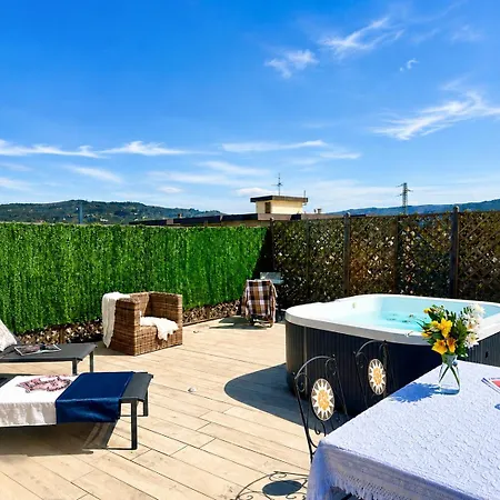 Sunset Jacuzzi Penthouse In *