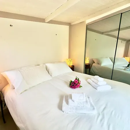 Sunset Jacuzzi Penthouse In Apartment Florence